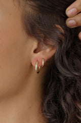 Medium Hinge Hoops
